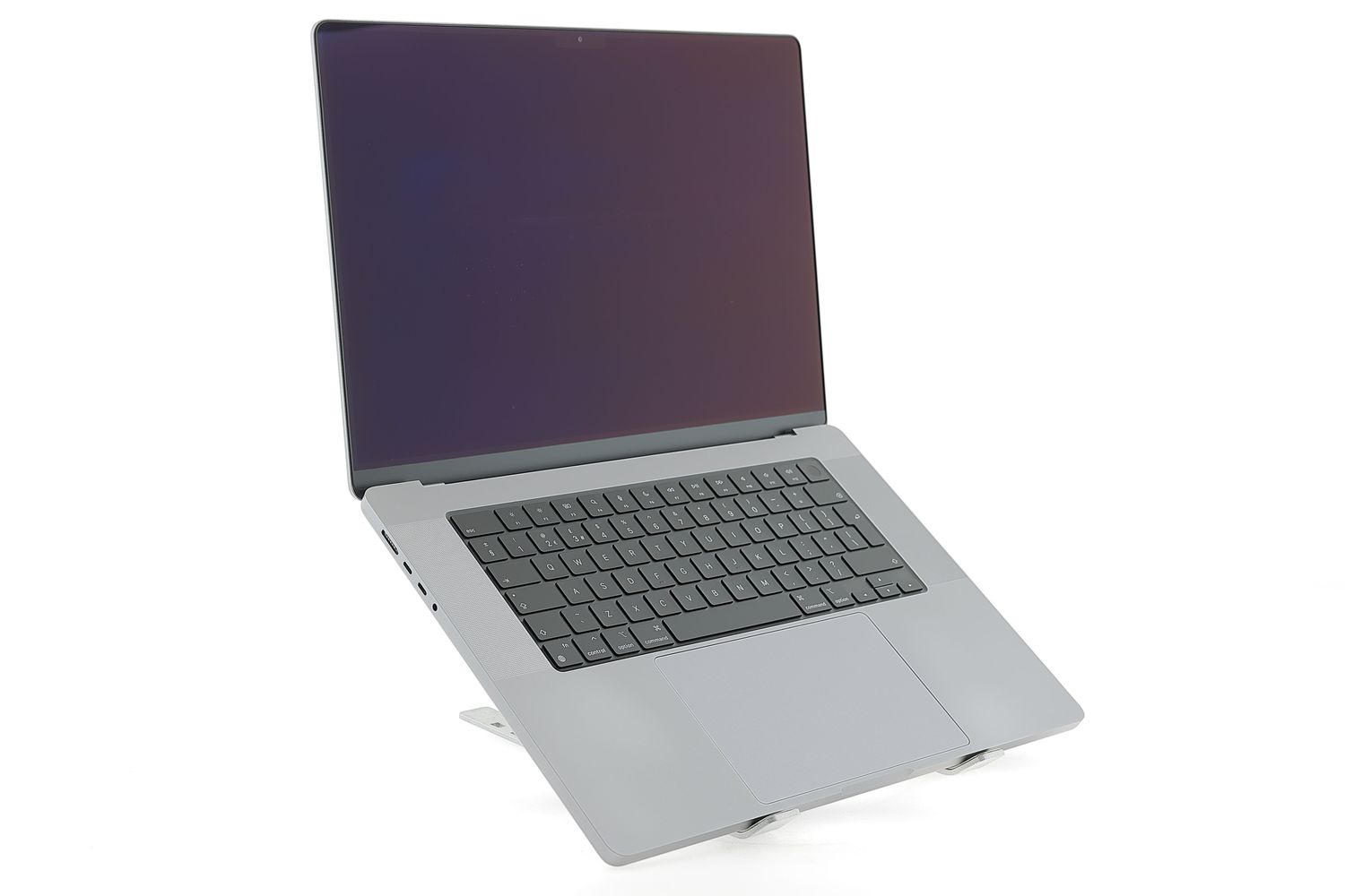 Apple MacBook Pro 16″ 2021, M1 Pro 10 Cores, 16 GB, 16 core GPU 1 TB Space Gray - Kiváló
