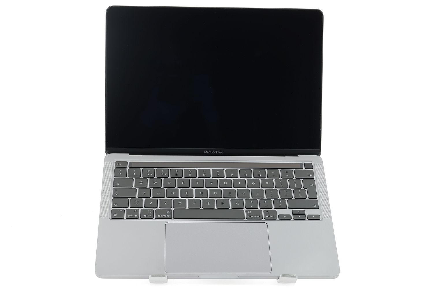 Apple MacBook Pro 13″ 2020, M1 8 Cores, 8 GB, 8 core GPU 256 GB Space Gray - Много добро