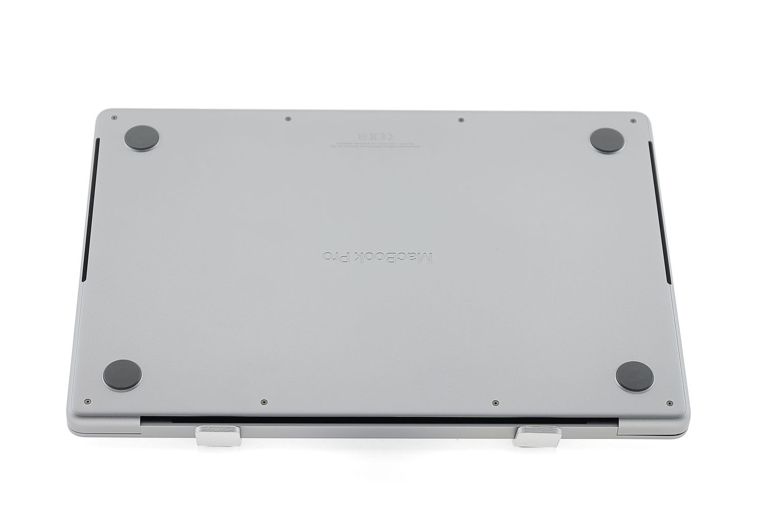 Apple MacBook Pro 14″ 2021, M1 Pro 8 Cores, 16 GB, 14 core GPU 512 GB Space Gray - Отлично