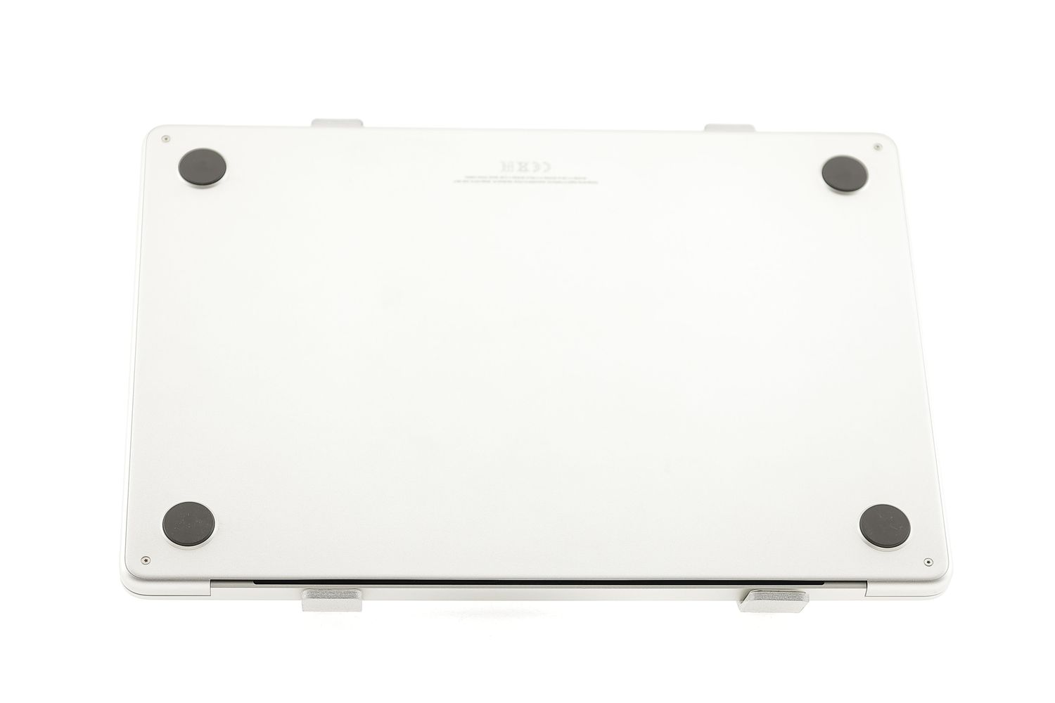 Apple MacBook Air 13″ 2024, M3 8 Cores, 8 GB, 8 core GPU 256 GB Silver - Kiváló