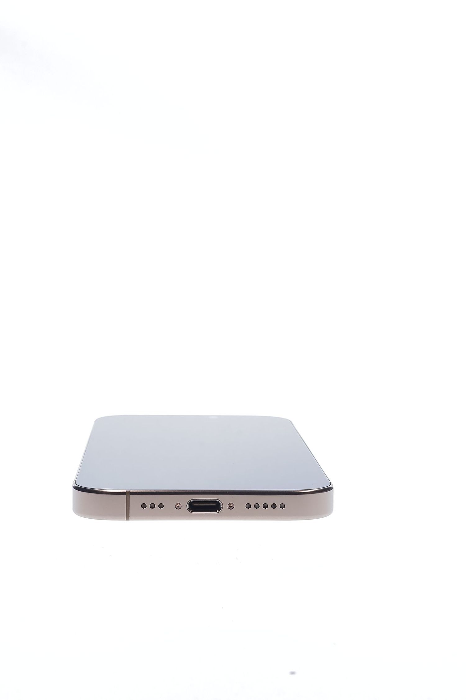 Apple iPhone 16 Pro 128 GB Desert Titanium - Újszerű
