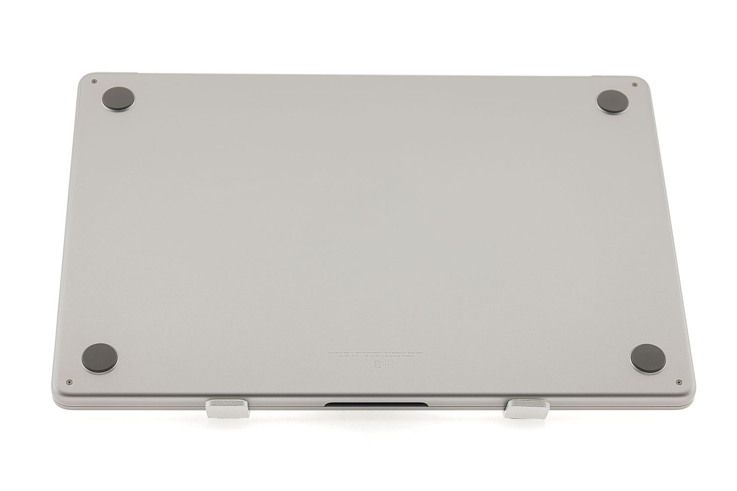 Apple MacBook Air 15″ 2023, M2 8 Cores, 8 GB, 10 core GPU 256 GB Space Gray - Ca nou