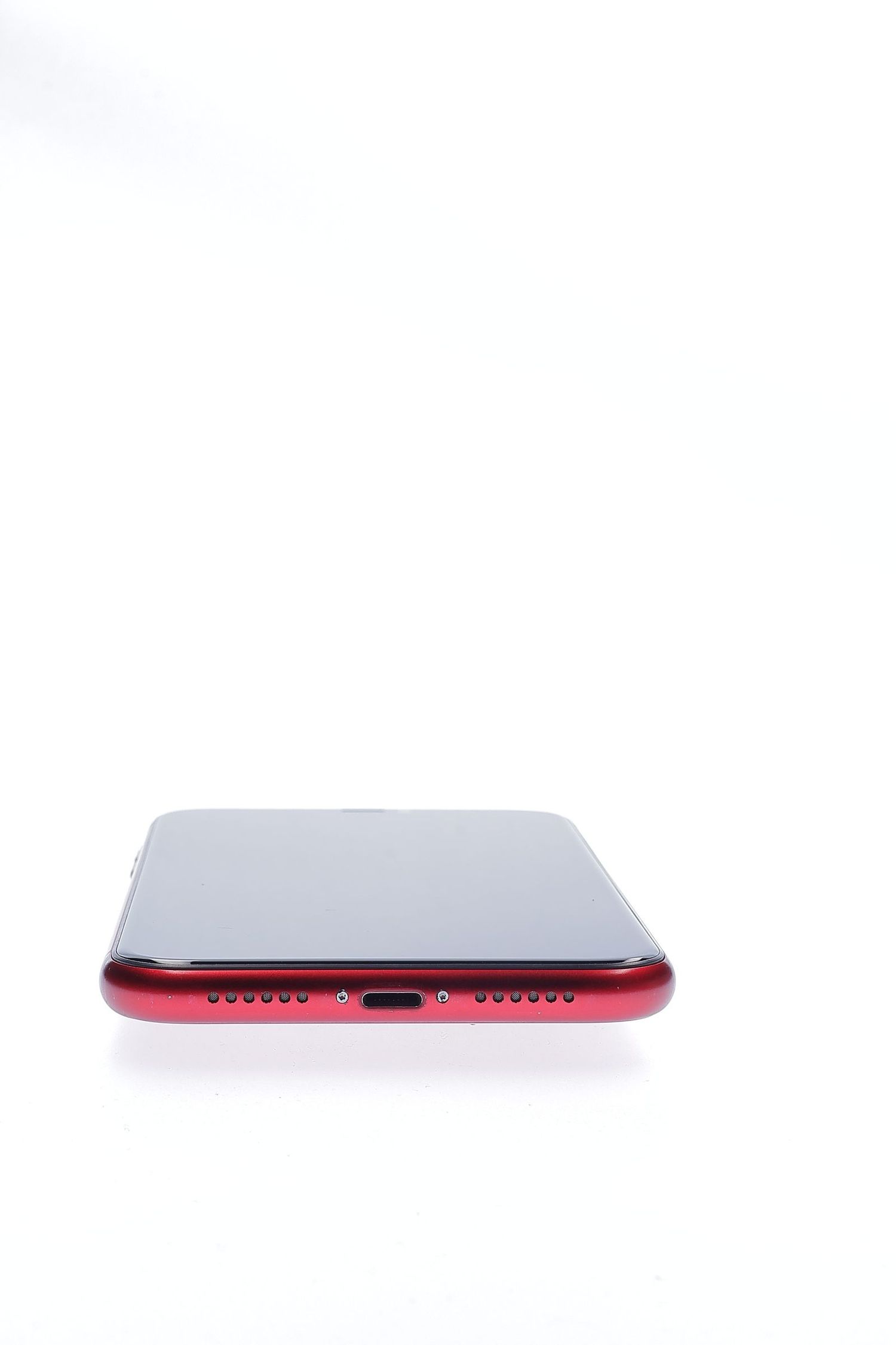 Apple iPhone 11 64 GB Red - Foarte bun