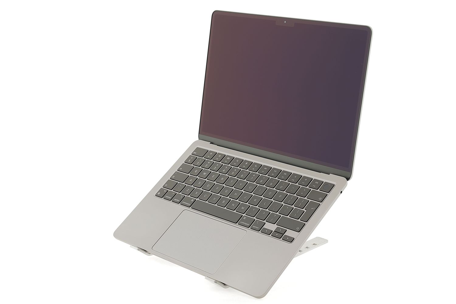Apple MacBook Air 13″ 2024, M3 8 Cores, 16 GB, 10 core GPU 512 GB Space Gray - Újszerű