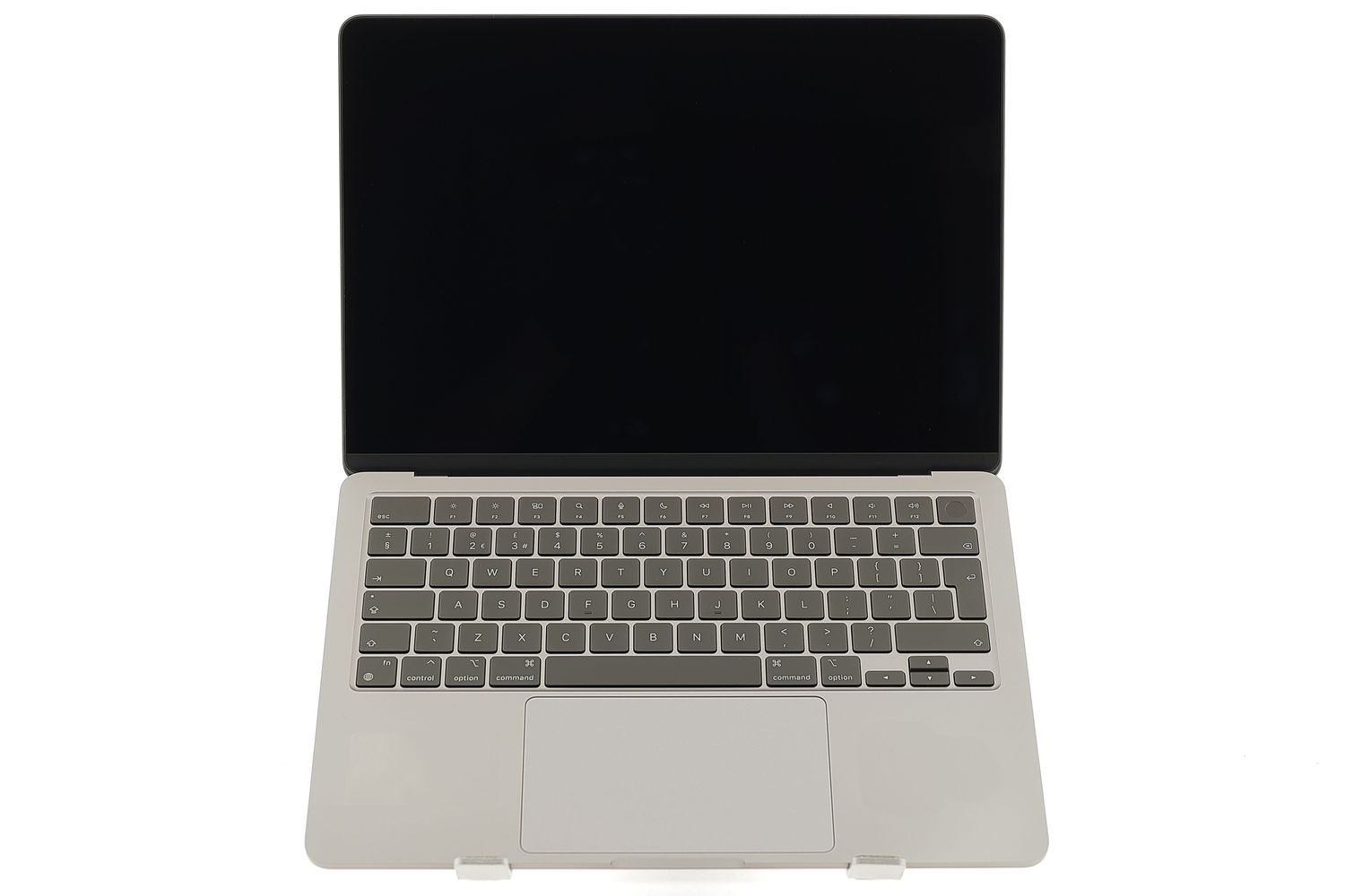 Apple MacBook Air 13″ 2022, M2 8 Cores, 16 GB, 10 core GPU 256 GB Space Gray - Kiváló