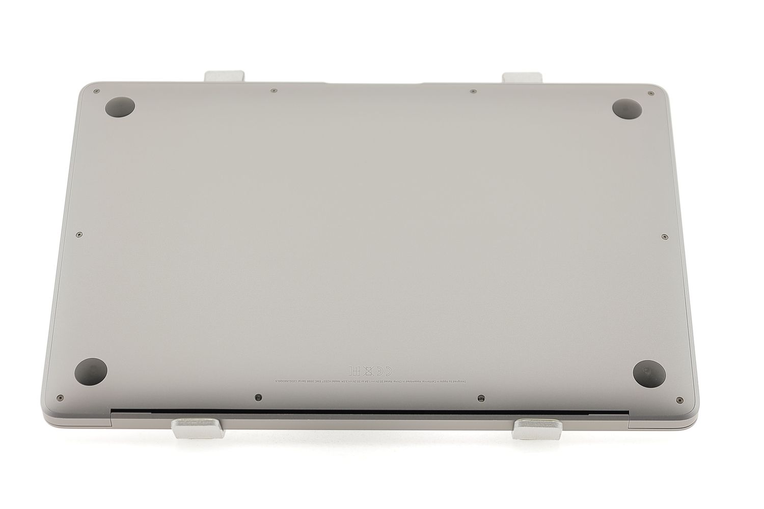 Apple MacBook Air 13″ 2020, M1 8 Cores, 8 GB, 8 core GPU 512 GB Space Gray - Ca nou