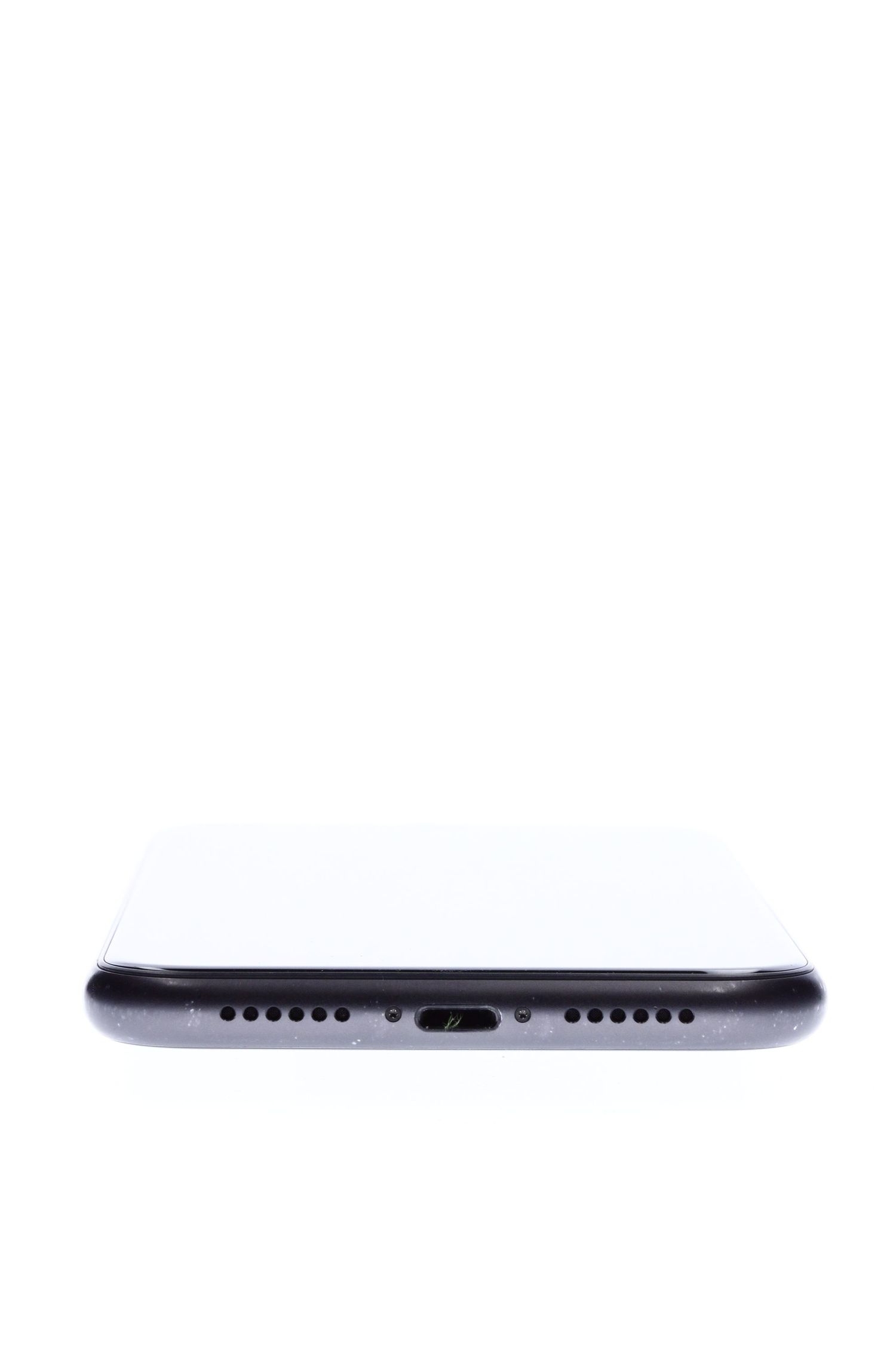 Apple iPhone 11 64 GB Black - Много добро