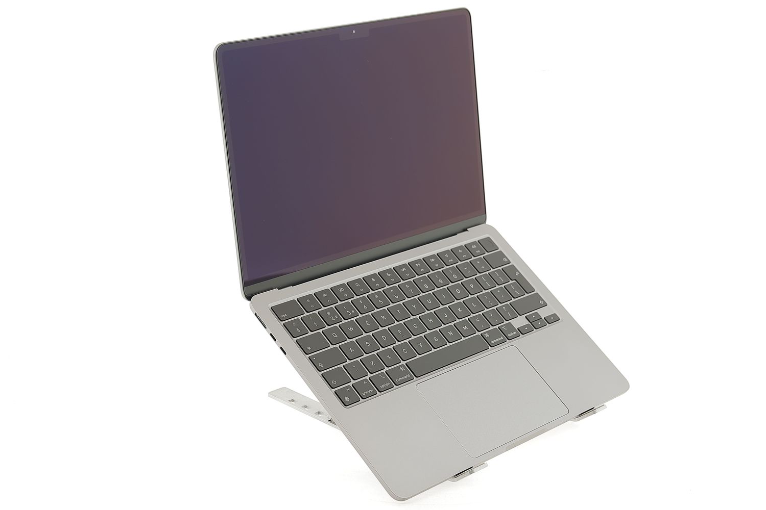 Apple MacBook Air 13″ 2024, M3 8 Cores, 8 GB, 10 core GPU 512 GB Space Gray - Újszerű