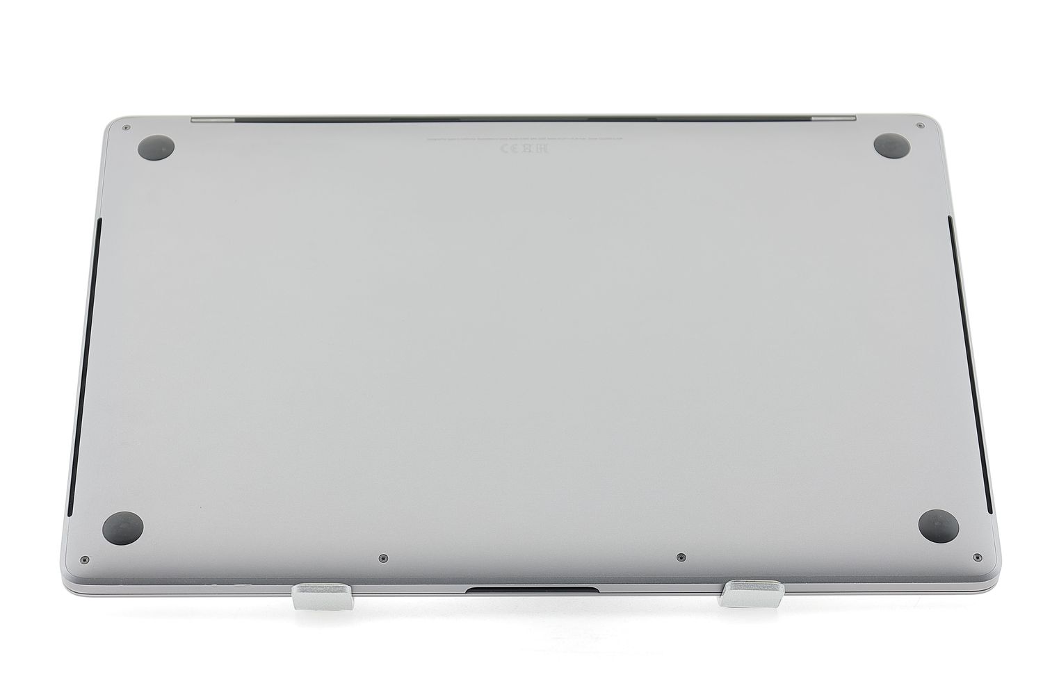 Apple MacBook Pro 15″ Touch Bar 2019, i9 2.3 GHz, 16 GB, AMD Radeon Pro 560X 512 GB Space Gray - Като нов