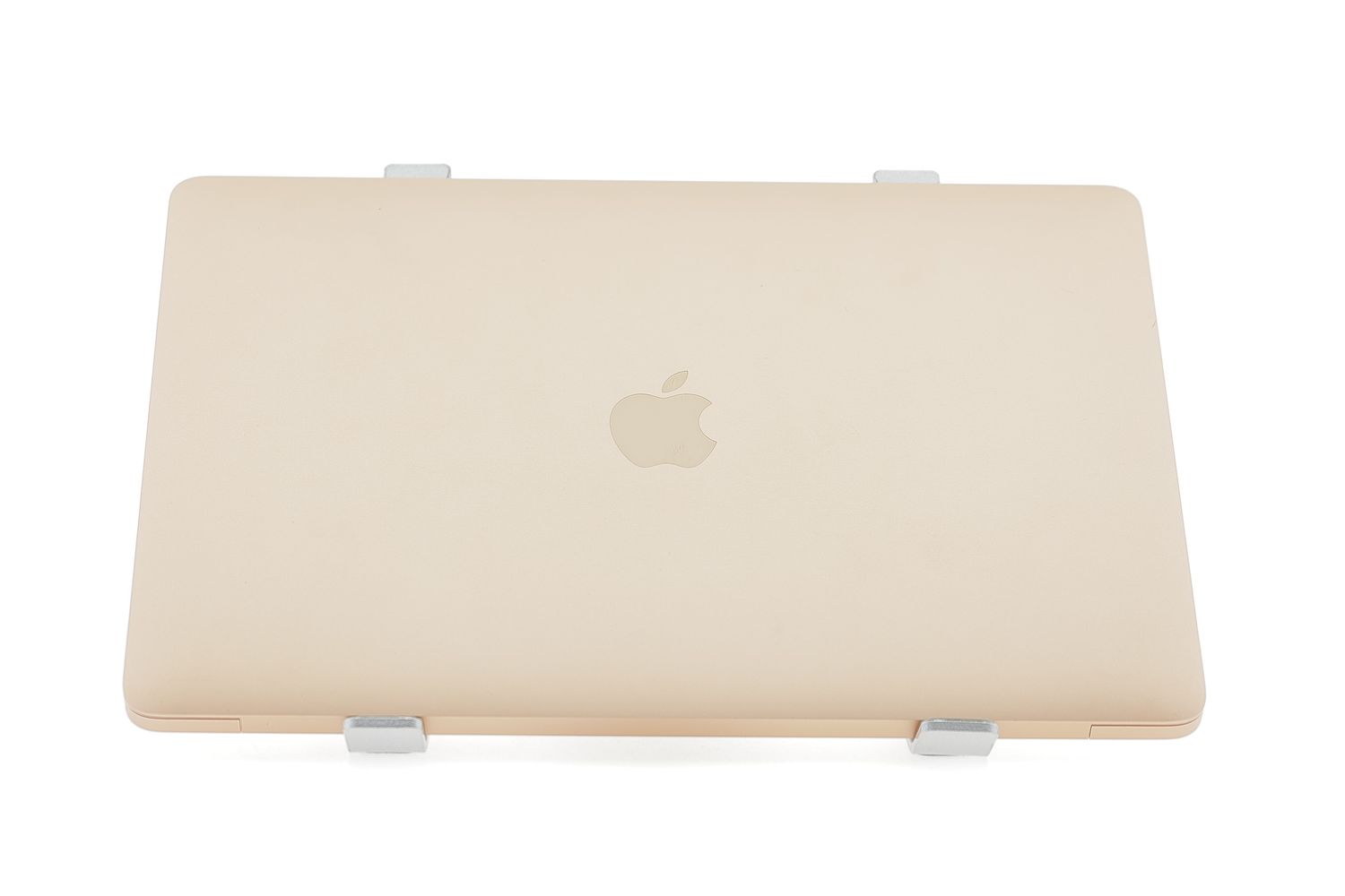 Apple MacBook Air 13″ 2019, i5 1.6 GHz, 8 GB, Intel UHD Graphics 617 128 GB Gold - Отлично
