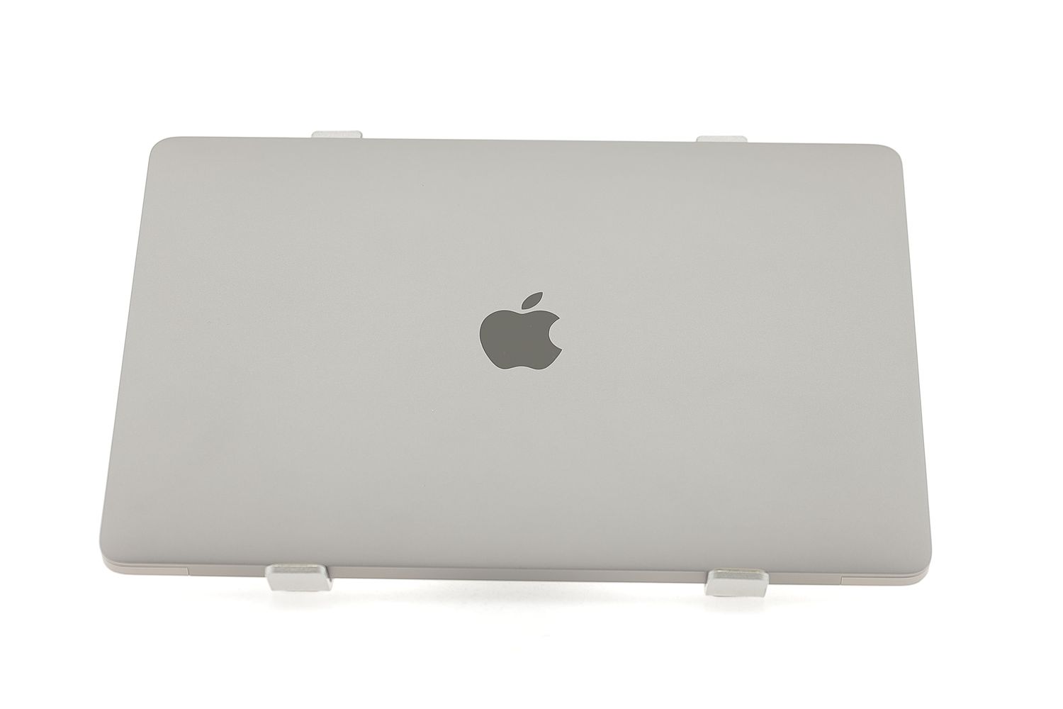 Apple MacBook Pro 13″ Touch Bar 2018, i7 2.7 GHz, 16 GB, Intel Iris Plus Graphics 655 512 GB Space Gray - Nagyon jó