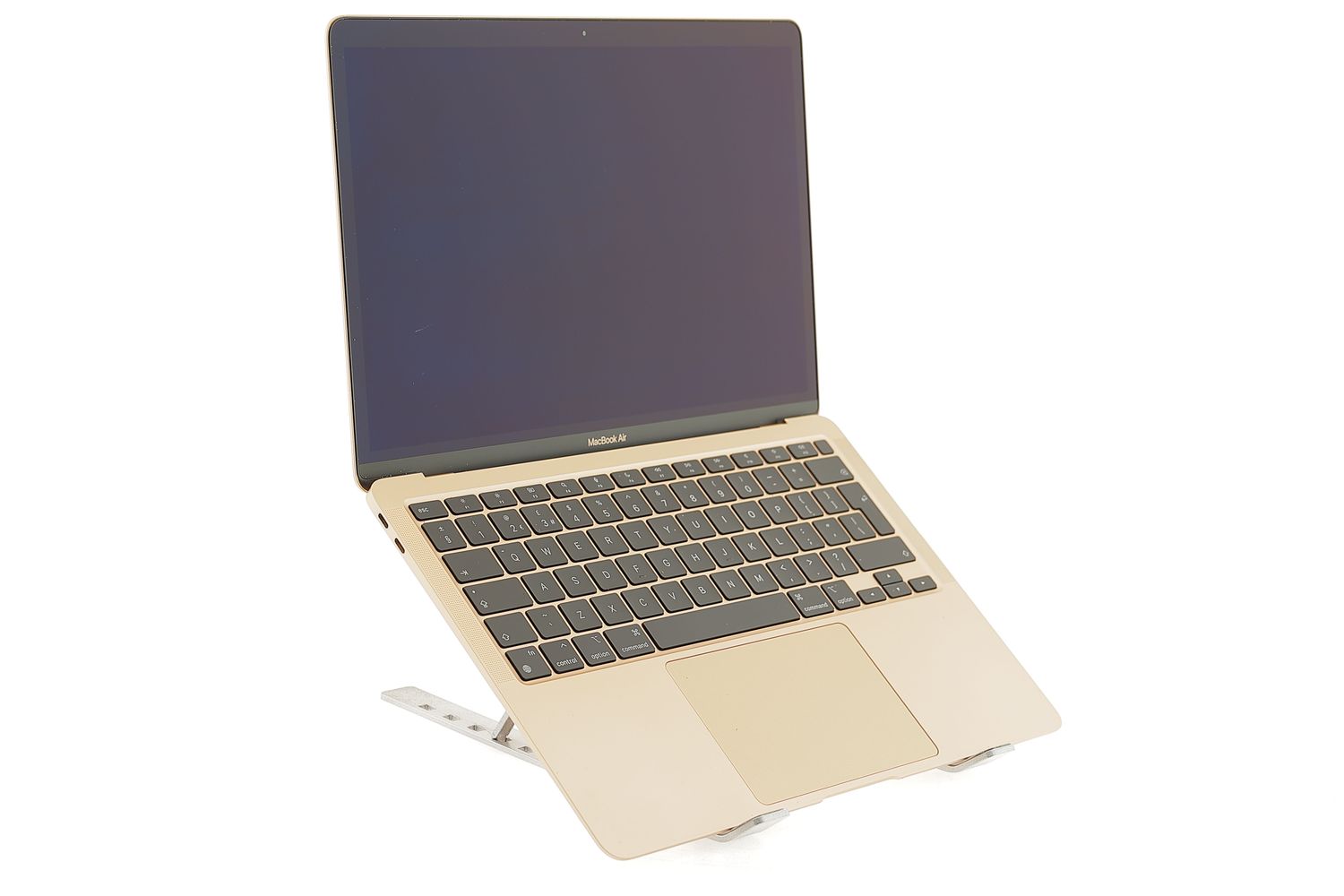 Apple MacBook Air 13″ 2020, i5 1.1 GHz, 8 GB, Intel Iris Plus 256 GB Gold - Като нов