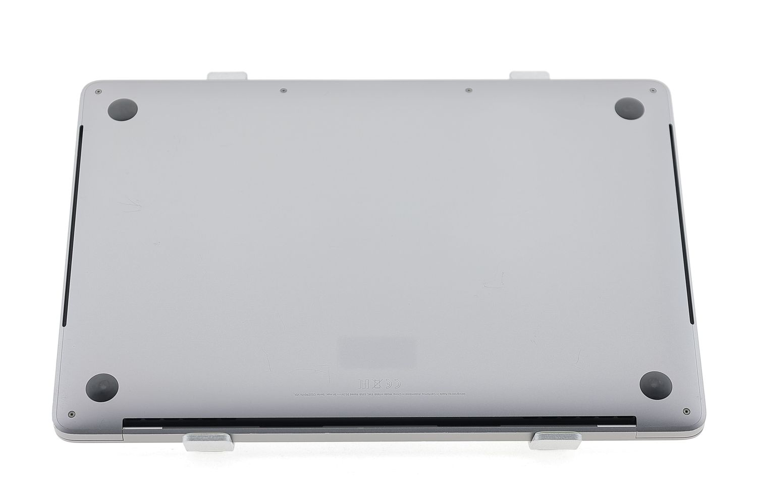 Apple MacBook Pro 13″ Touch Bar 2019, i7 2.8 GHz, 16 GB, Intel Iris Plus Graphics 655 256 GB Space Gray - Excelent
