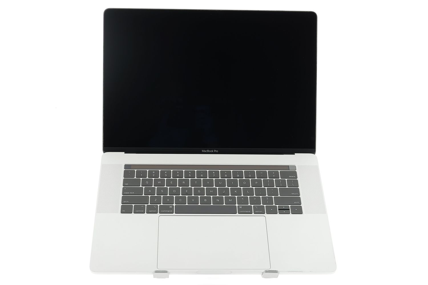 Apple MacBook Pro 15″ Touch Bar 2017, i7 2.8 GHz, 16 GB, AMD Radeon Pro 555 256 GB Silver - Foarte bun