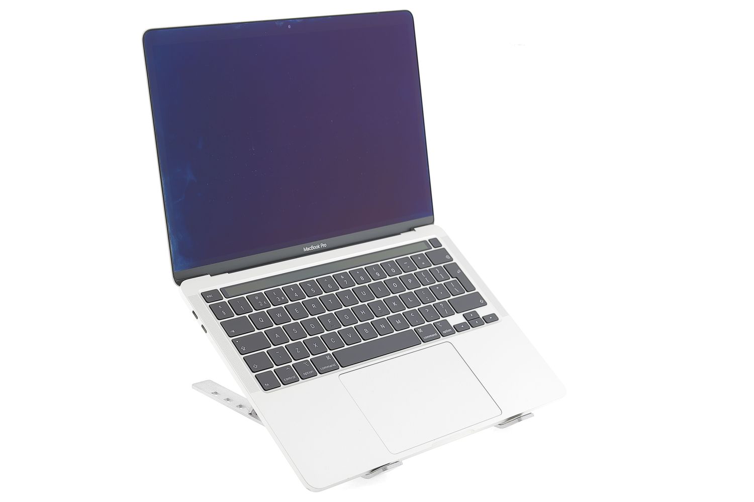 Apple MacBook Pro 13″ 2020, M1 8 Cores, 8 GB, 8 core GPU 512 GB Silver - Nagyon jó