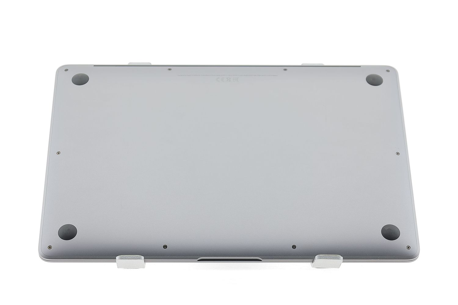 Apple MacBook Air 13″ 2020, M1 8 Cores, 8 GB, 7 core GPU 256 GB Space Gray - Като нов