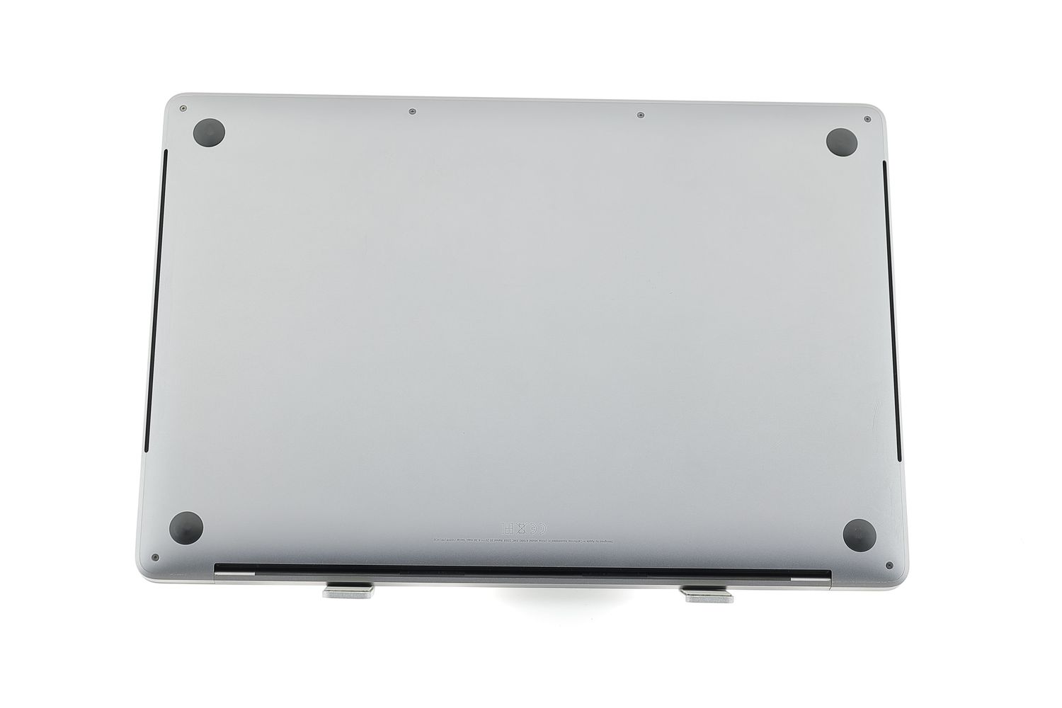 Apple MacBook Pro 15″ Touch Bar 2019, i9 2.3 GHz, 16 GB, AMD Radeon Pro 560X 512 GB Space Gray - Kiváló