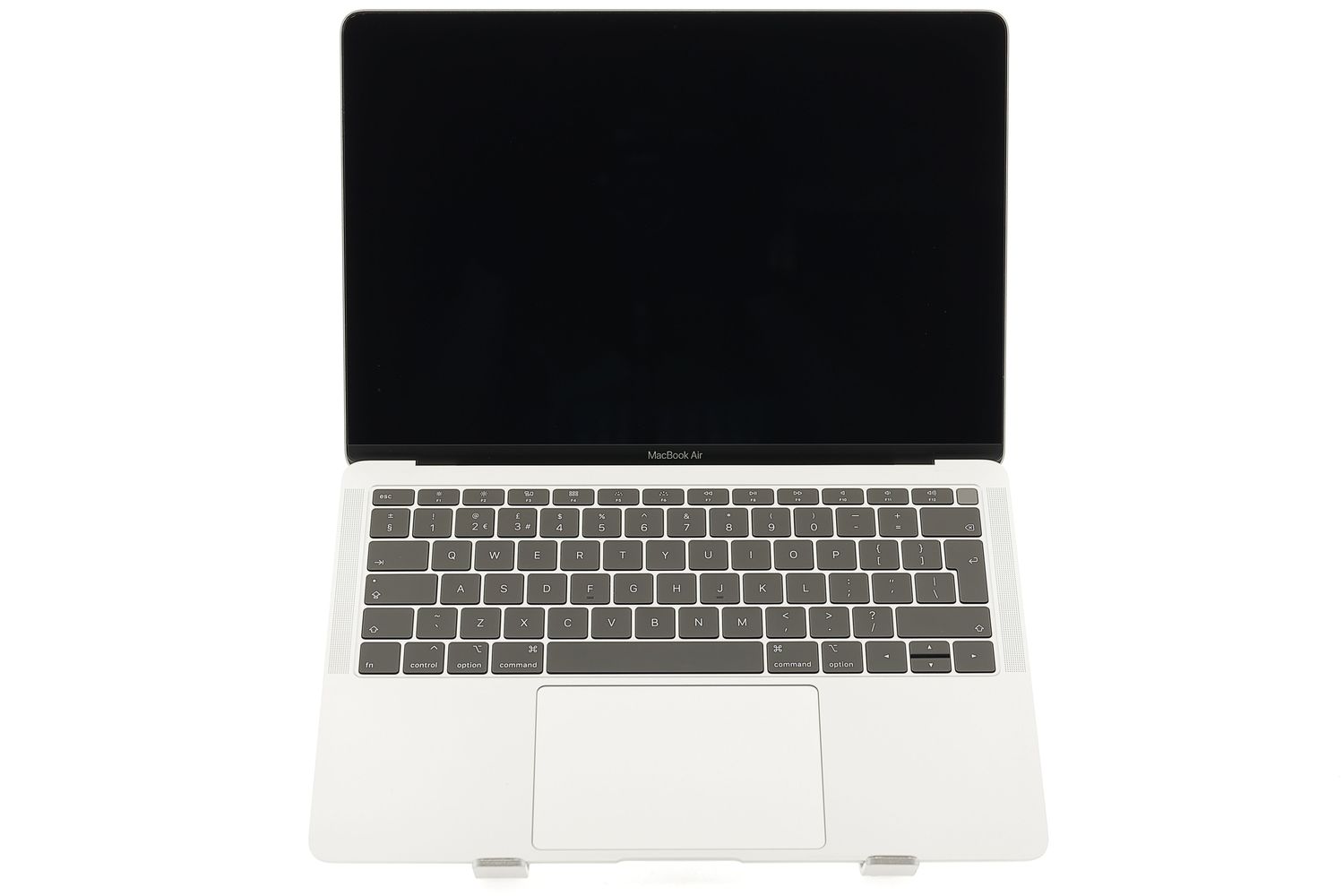 Apple MacBook Air 13″ 2019, i5 1.6 GHz, 8 GB, Intel UHD Graphics 617 128 GB Silver