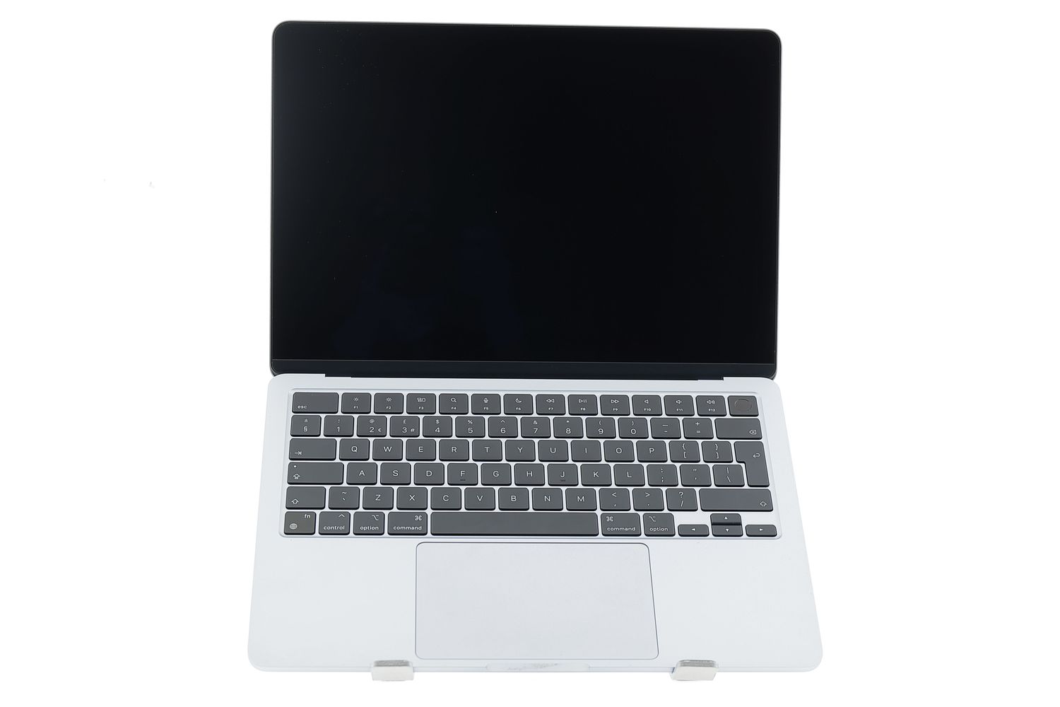 Apple MacBook Air 13″ 2025, M4 10 Cores, 16 GB, 8 core GPU 256 GB Sky Blue - Много добро