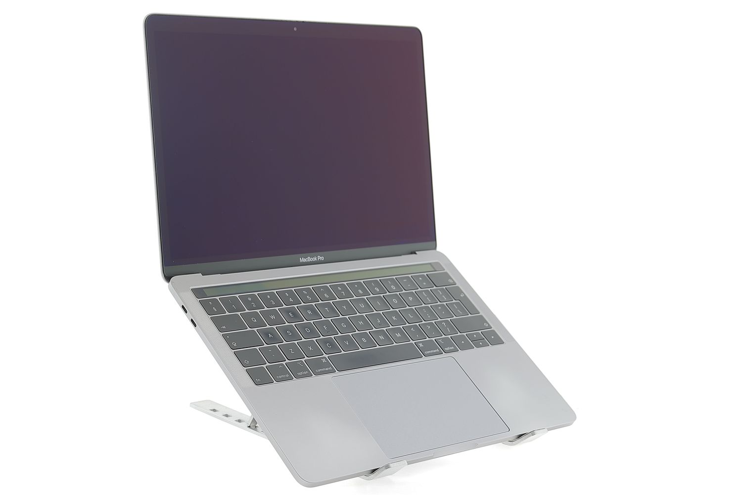 Apple MacBook Pro 13″ Touch Bar 2019, i5 1.4 GHz, 8 GB, Iris Plus Graphics 645 256 GB Space Gray - Foarte bun