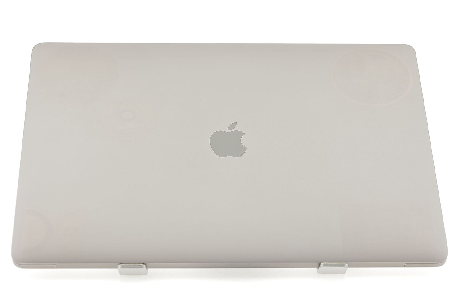 Apple MacBook Pro 15″ Touch Bar 2019, i7 2.6 GHz, 32 GB, AMD Radeon Pro 555X 256 GB Space Gray - Foarte bun