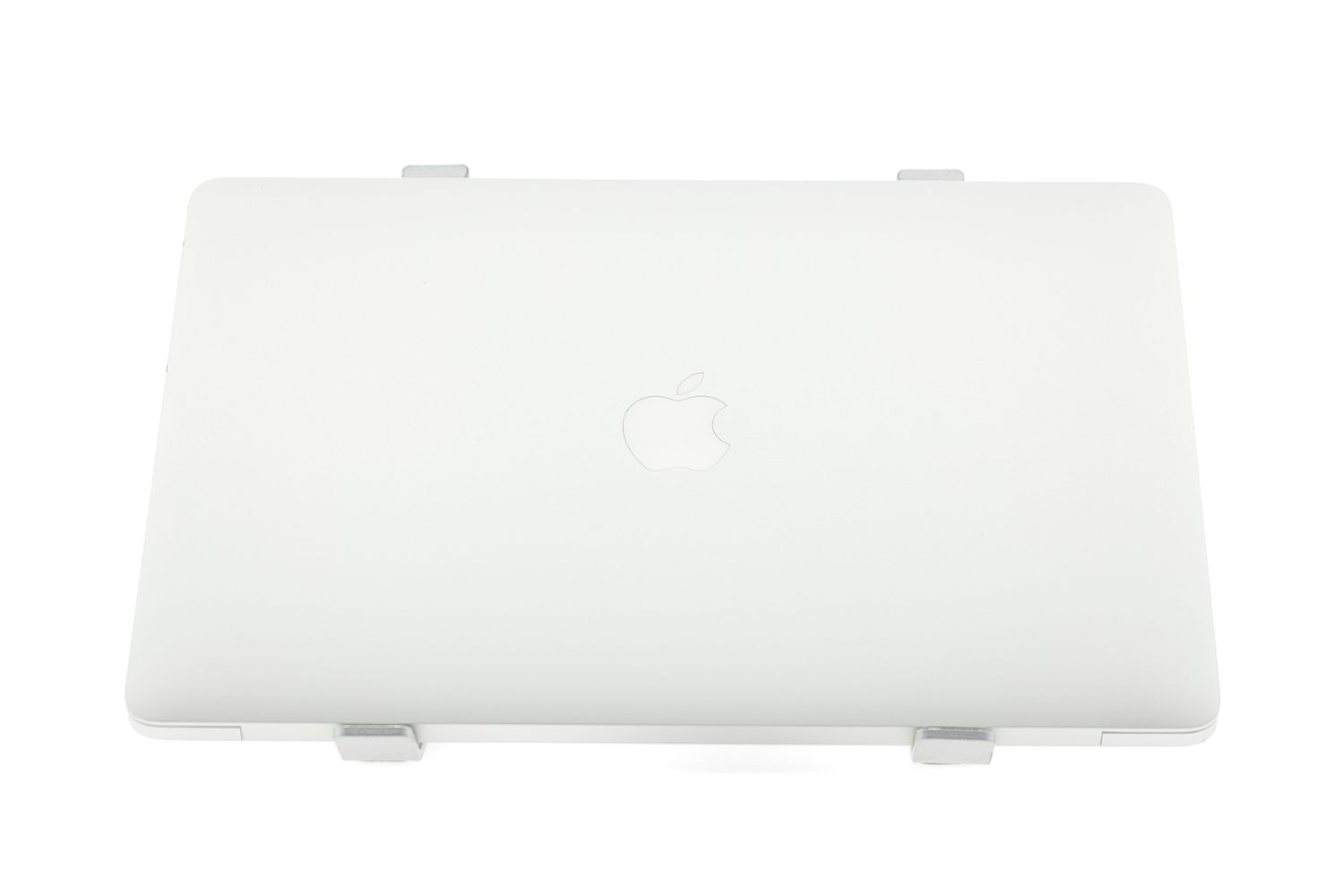 Apple MacBook Air 13″ 2020, M1 8 Cores, 8 GB, 8 core GPU 512 GB Silver - Nagyon jó