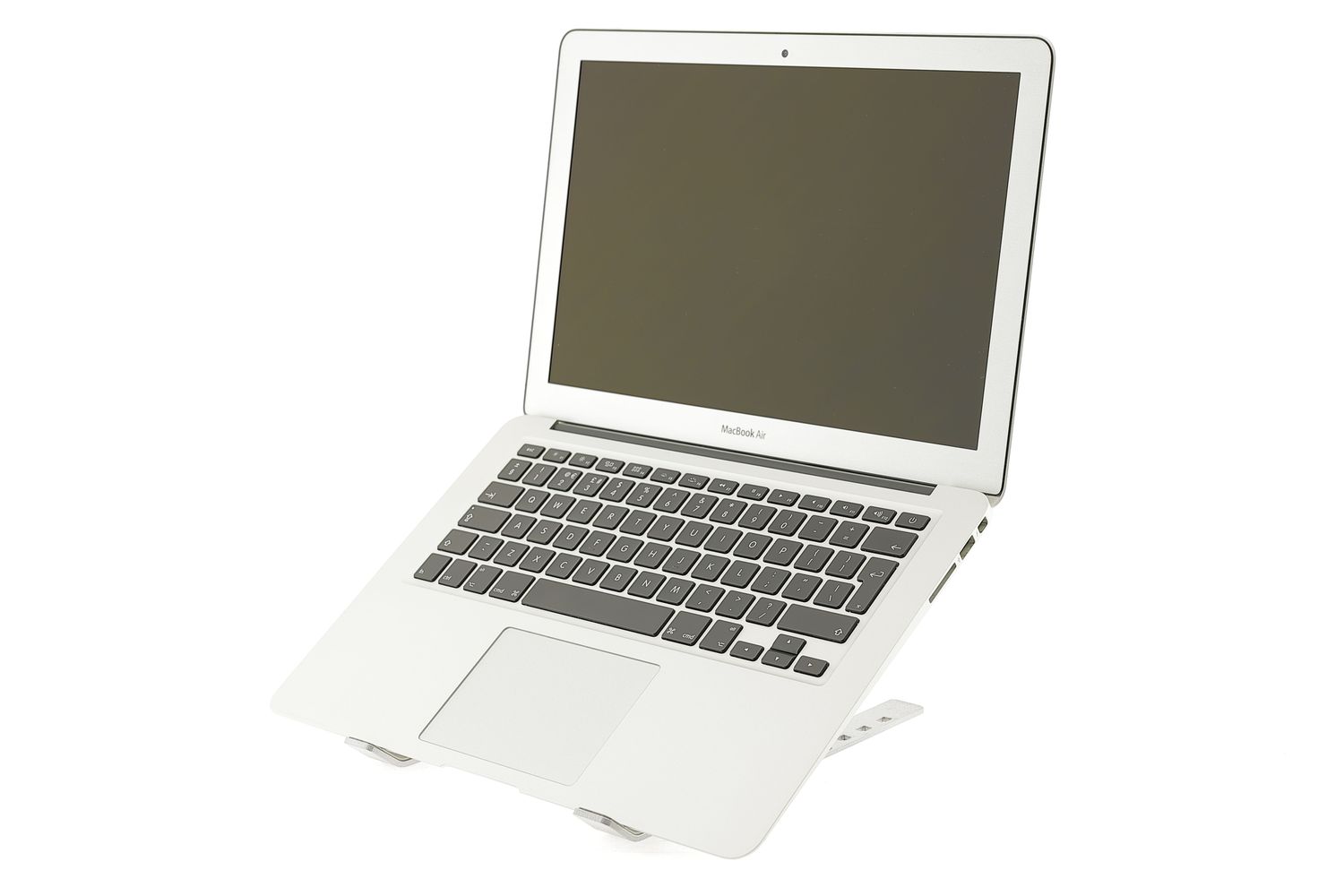 Apple MacBook Air 13″ 2017, i5 1.8 GHz, 8 GB, HD Graphics 6000