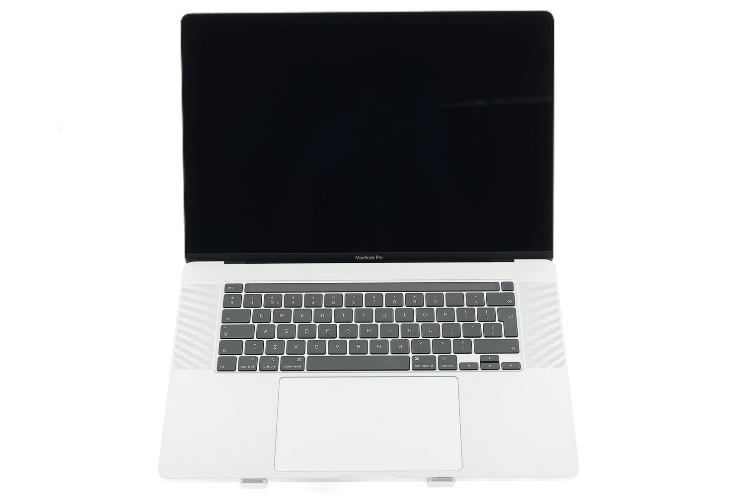 Apple MacBook Pro 16″ Touch Bar 2019, i9 2.3 GHz, 32 GB, AMD Radeon Pro 5500M 1 TB Silver - Kiváló