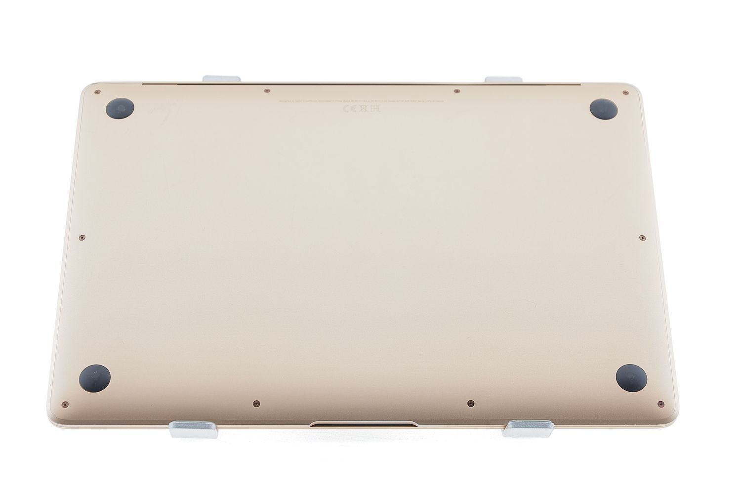 Apple MacBook Air 13″ 2020, i3 1.1 GHz, 8 GB, Intel Iris Plus 256 GB Gold