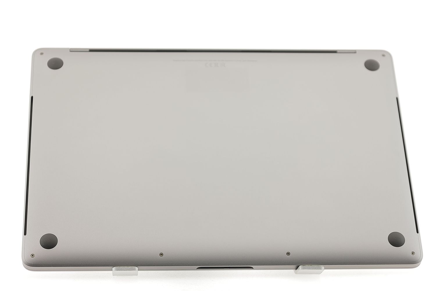 Apple MacBook Pro 15″ Touch Bar 2019, i7 2.6 GHz, 16 GB, AMD Radeon Pro 555X 256 GB Space Gray - Като нов