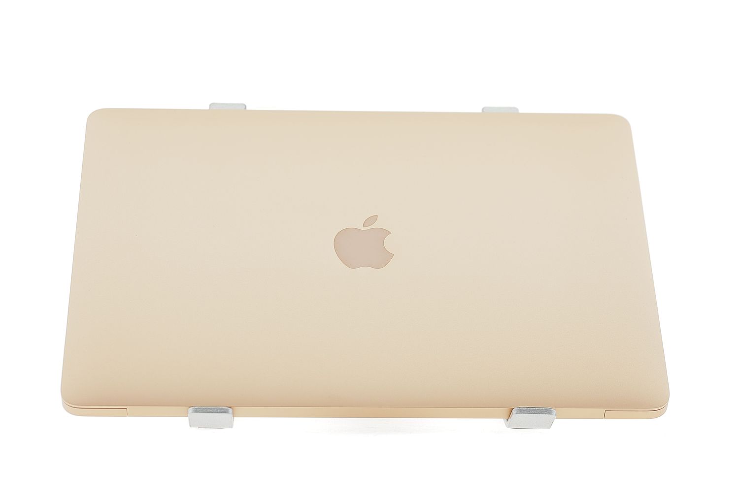 Apple MacBook Air 13″ 2020, M1 8 Cores, 8 GB, 8 core GPU 512 GB Gold - Kiváló