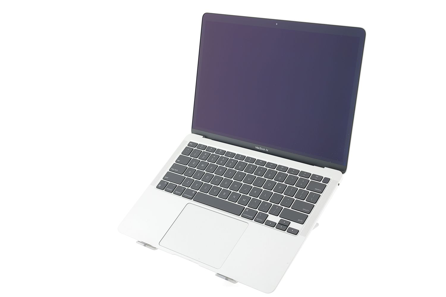 Apple MacBook Air 13″ 2020, M1 8 Cores, 8 GB, 7 core GPU