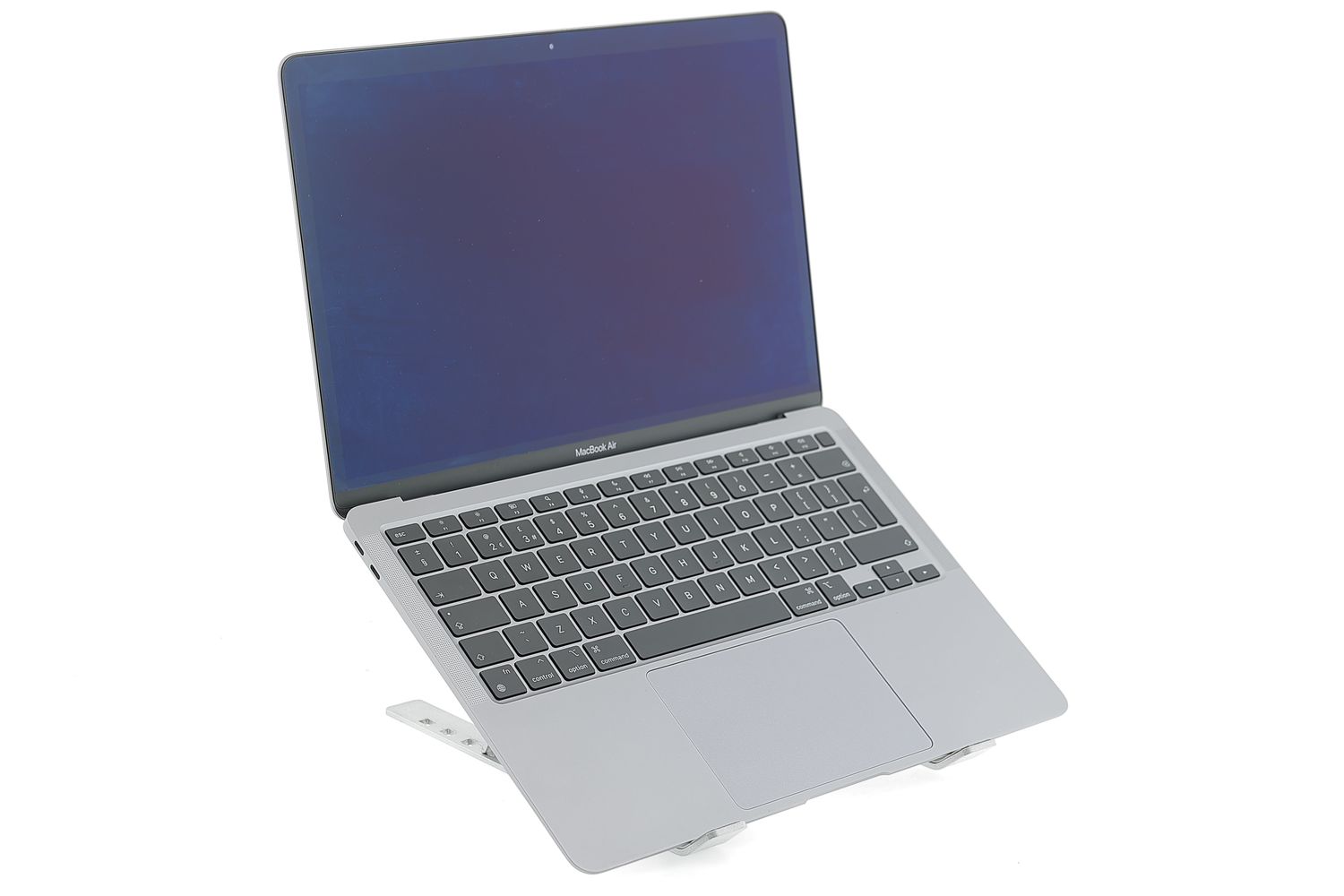 Apple MacBook Air 13″ 2020, M1 8 Cores, 8 GB, 7 core GPU 256 GB Space Gray - Kiváló
