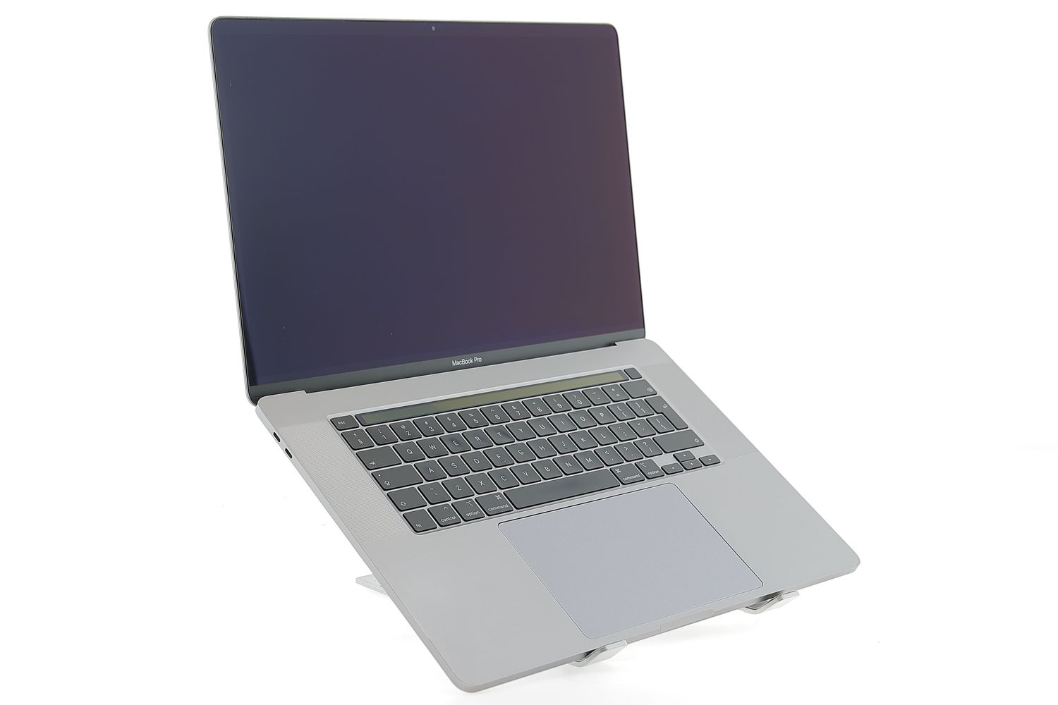 Apple MacBook Pro 16″ Touch Bar 2019, i9 2.3 GHz, 16 GB, AMD Radeon Pro 5500M 1 TB Space Gray - Excelent