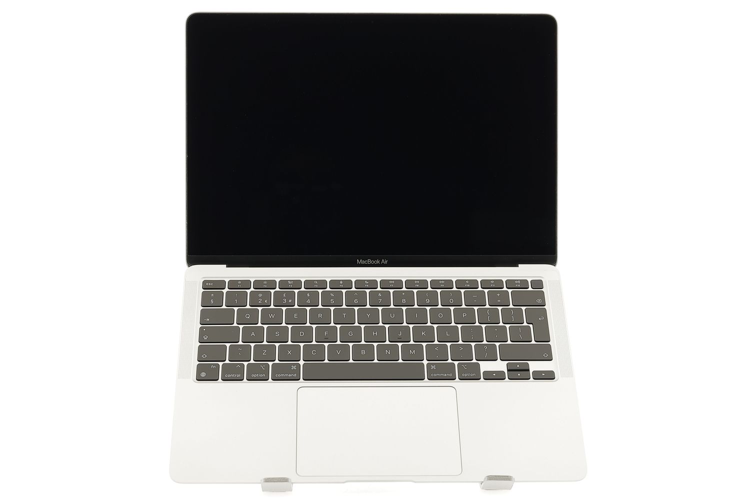 Apple MacBook Air 13″ 2020, i3 1.1 GHz, 8 GB, Intel Iris Plus 256 GB Silver - Excelent