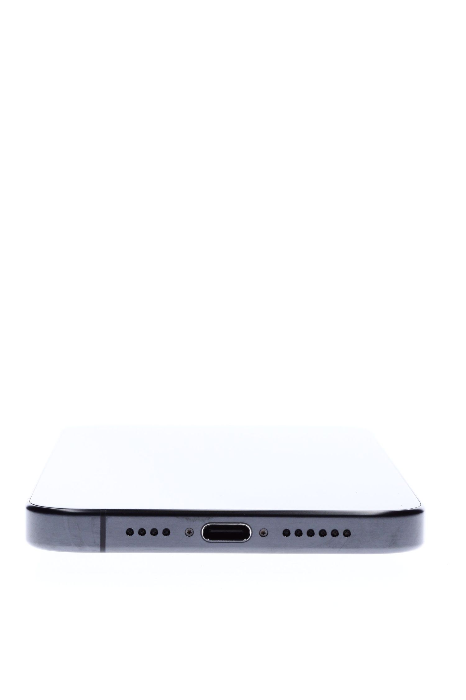 Apple iPhone 15 Pro Max 1 TB Black Titanium - Újszerű