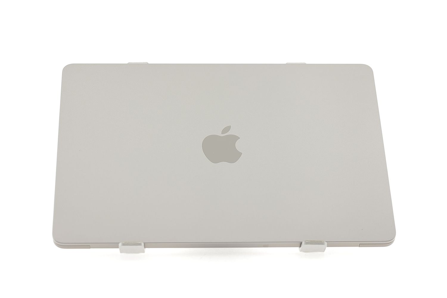 Apple MacBook Air 13″ 2022, M2 8 Cores, 8 GB, 8 core GPU, Space