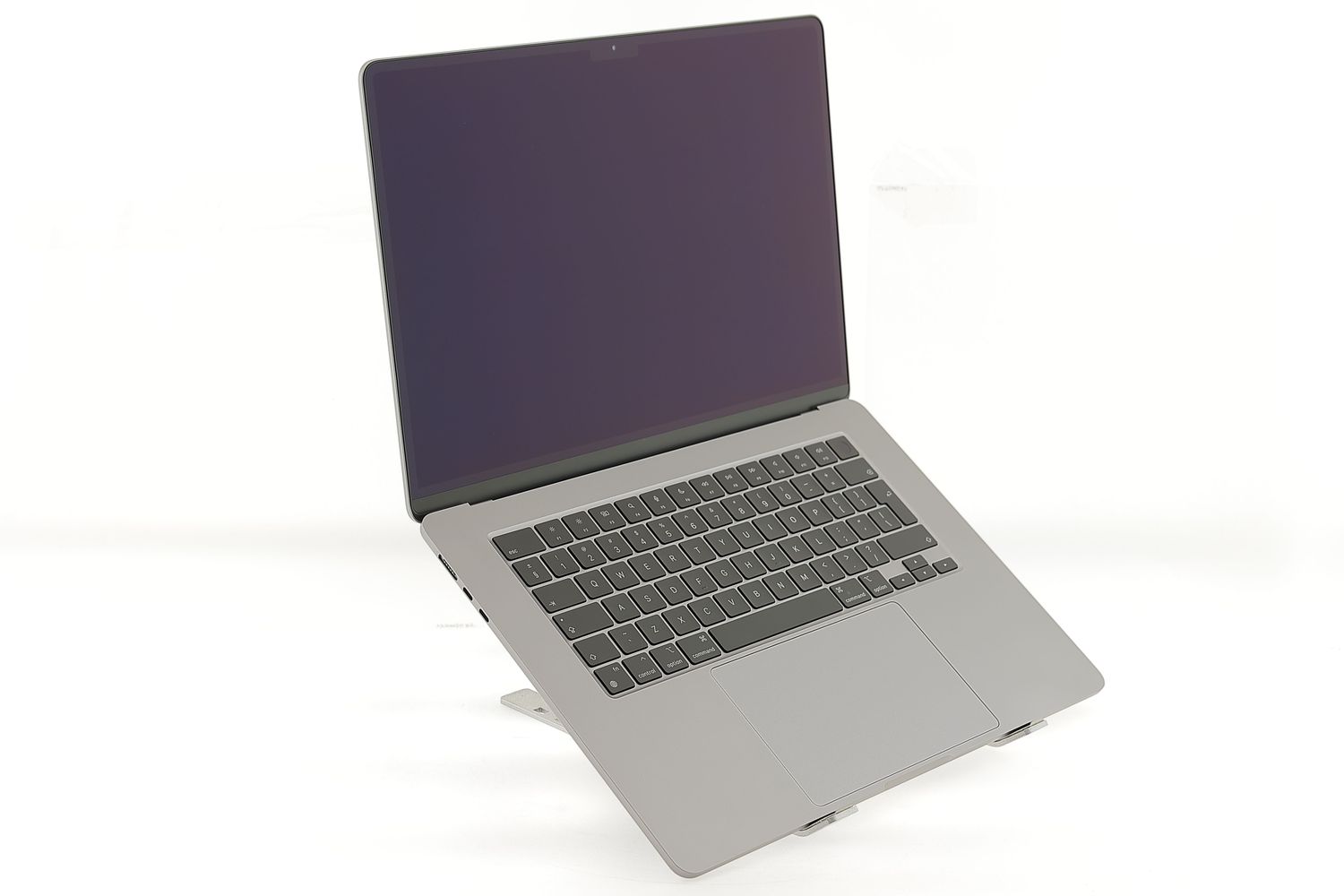 Apple MacBook Air 15″ 2023, M2 8 Cores, 8 GB, 10 core GPU 256 GB Space Gray - Σαν καινούργιο