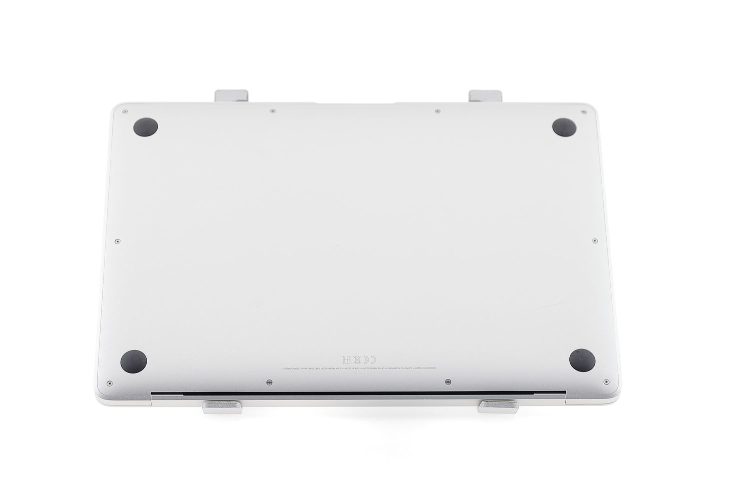 Apple MacBook Air 13″ 2020, M1 8 Cores, 8 GB, 7 core GPU 256 GB Silver - Kiváló