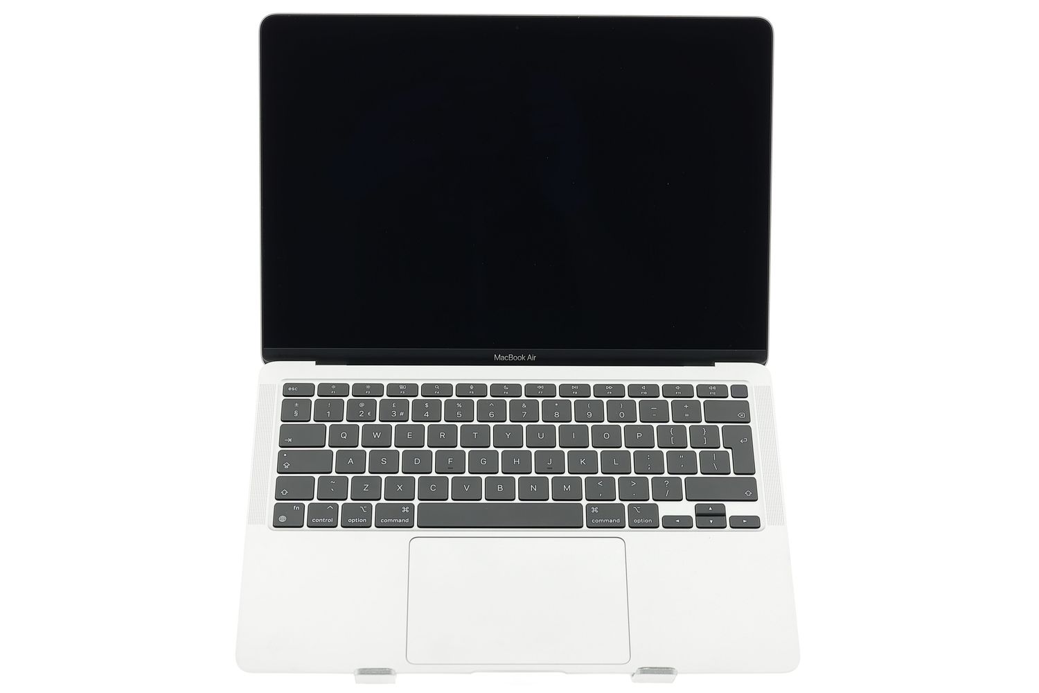 Apple MacBook Air 13″ 2020, i3 1.1 GHz, 8 GB, Intel Iris Plus 256 GB Silver - Като нов