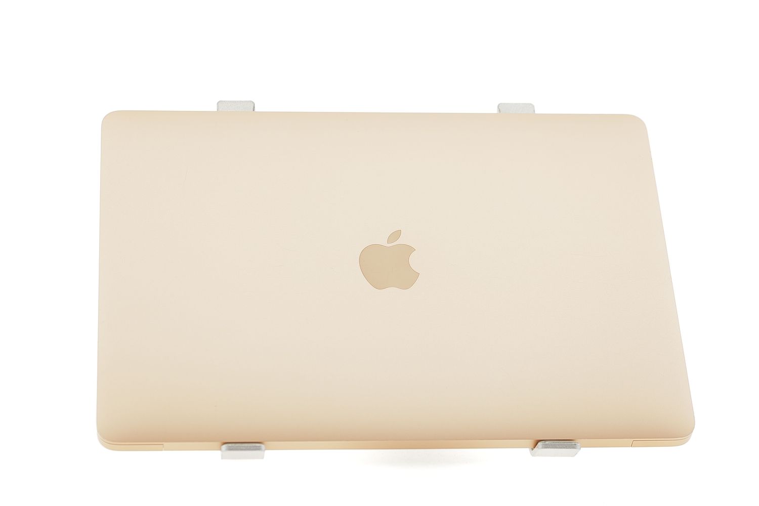 Apple MacBook Air 13″ 2020, M1 8 Cores, 8 GB, 7 core GPU, Gold