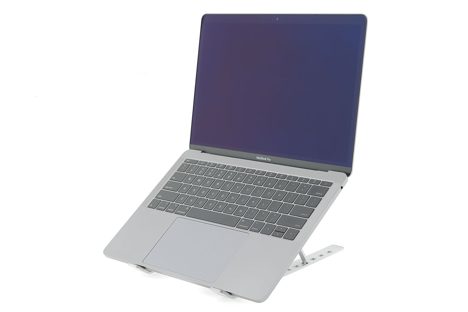 Apple MacBook Pro 13″ 2017, i5 2.3 GHz, 8 GB, Intel Iris Plus Graphics 640 128 GB Space Gray - Bun