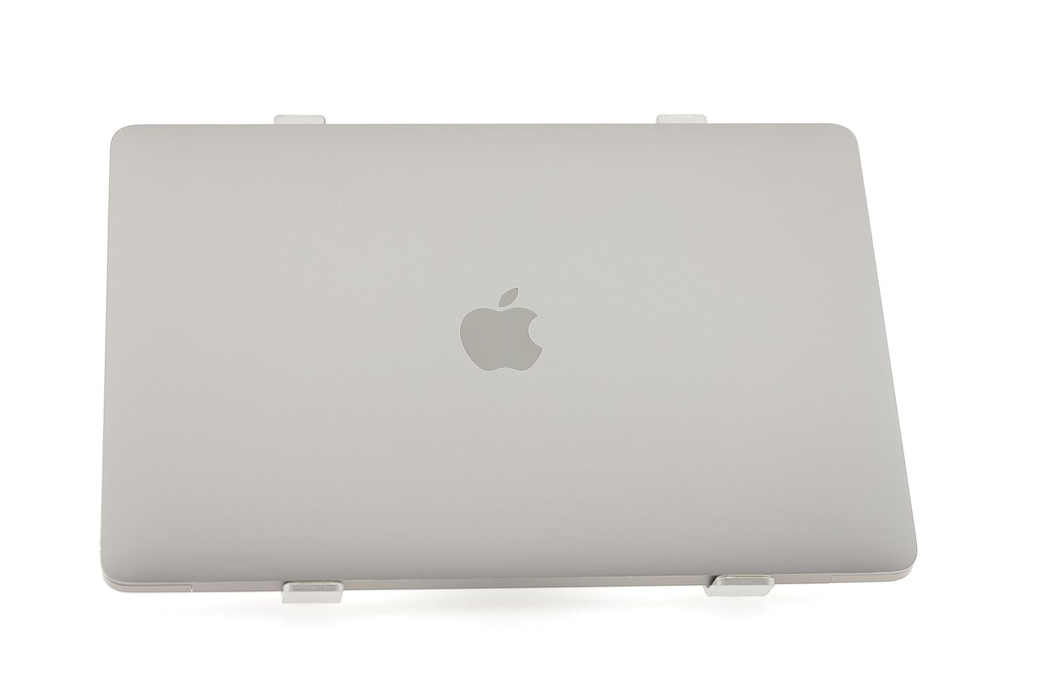 Apple MacBook Pro 13″ 2020, M1 8 Cores, 16 GB, 8 core GPU 256 GB Space Gray - Nagyon jó
