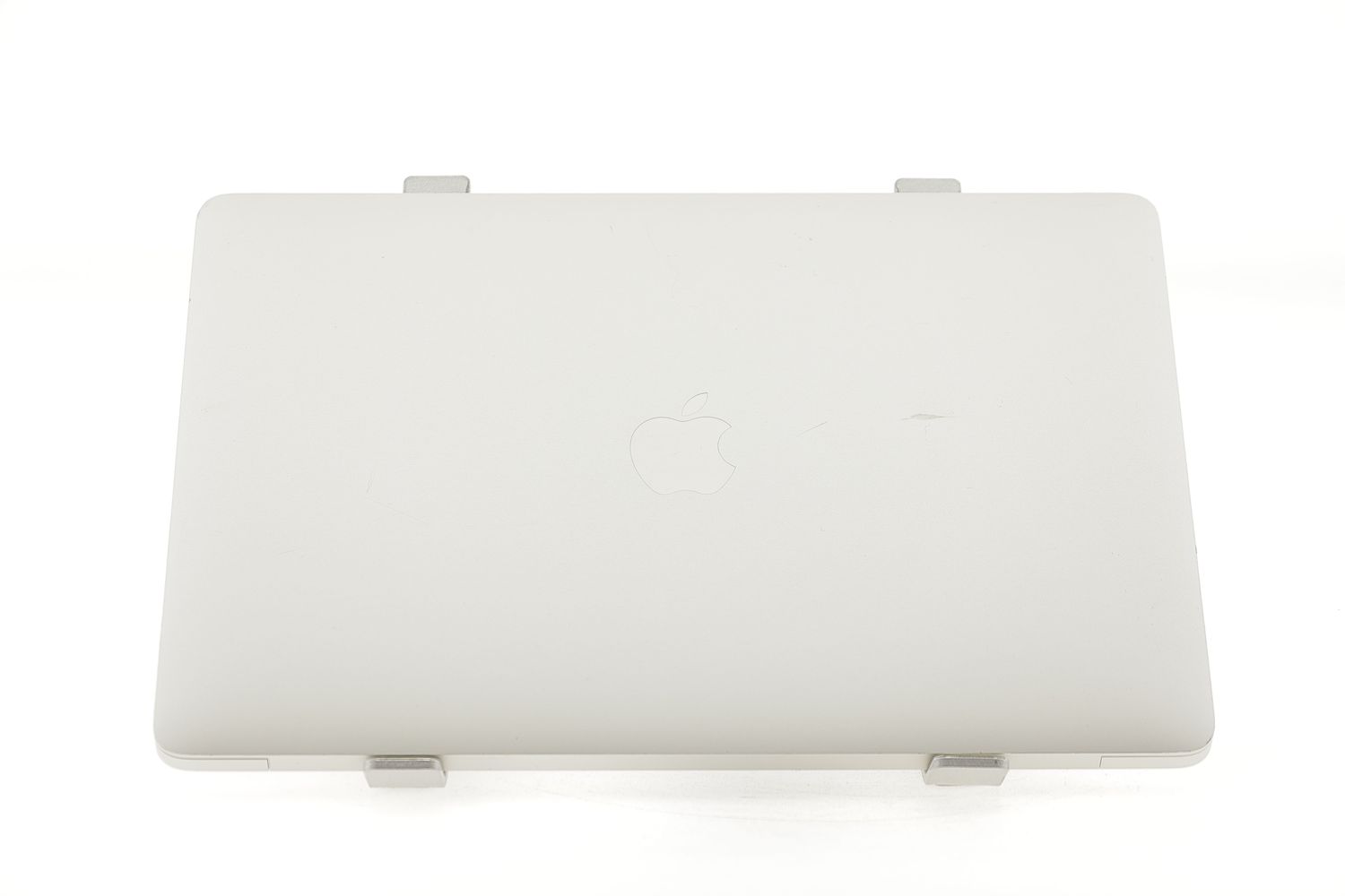 Apple MacBook Air 13″ 2020, M1 8 Cores, 16 GB, 7 core GPU 256 GB Silver - Nagyon jó