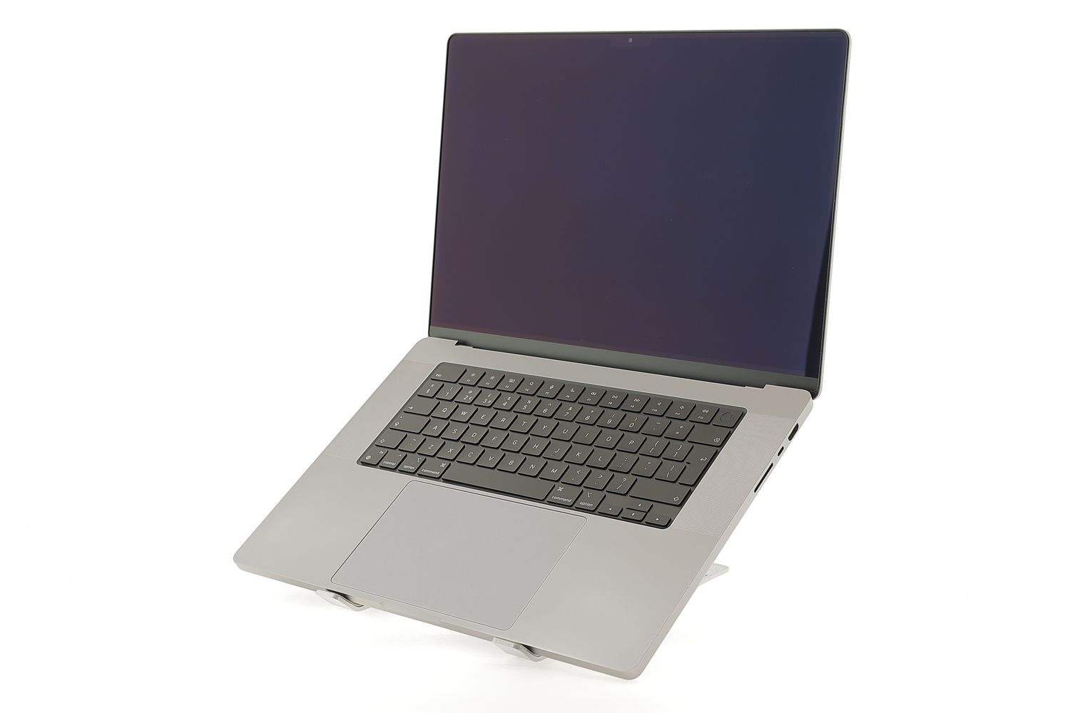 Apple MacBook Pro 16″ 2021, M1 Pro 10 Cores, 16 GB, 16 core GPU 512 GB Space Gray - Като нов