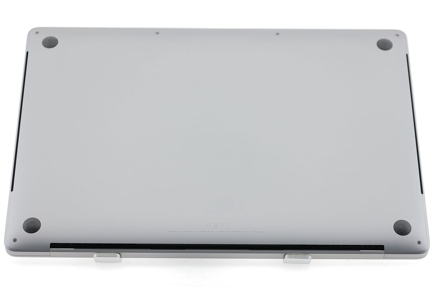 Apple MacBook Pro 16″ Touch Bar 2019, i9 2.3 GHz, 16 GB, AMD Radeon Pro 5500M 1 TB Space Gray - Excelent