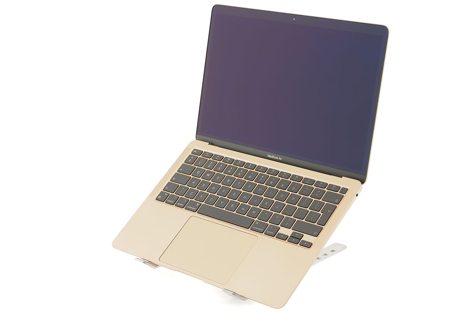 Apple MacBook Air 13″ 2020, M1 8 Cores, 8 GB, 7 core GPU 256 GB Gold - Újszerű