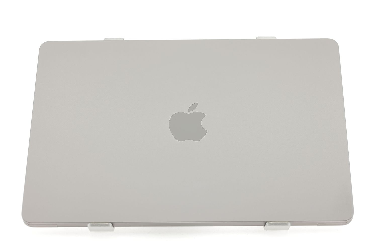 Apple MacBook Air 13″ 2022, M2 8 Cores, 8 GB, 8 core GPU 256 GB Space Gray - Ca nou