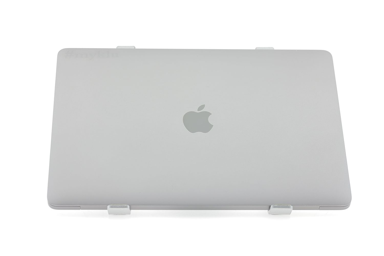 Apple MacBook Pro 13″ Touch Bar 2019, i5 1.4 GHz, 16 GB, Iris Plus Graphics 645 256 GB Space Gray - Много добро