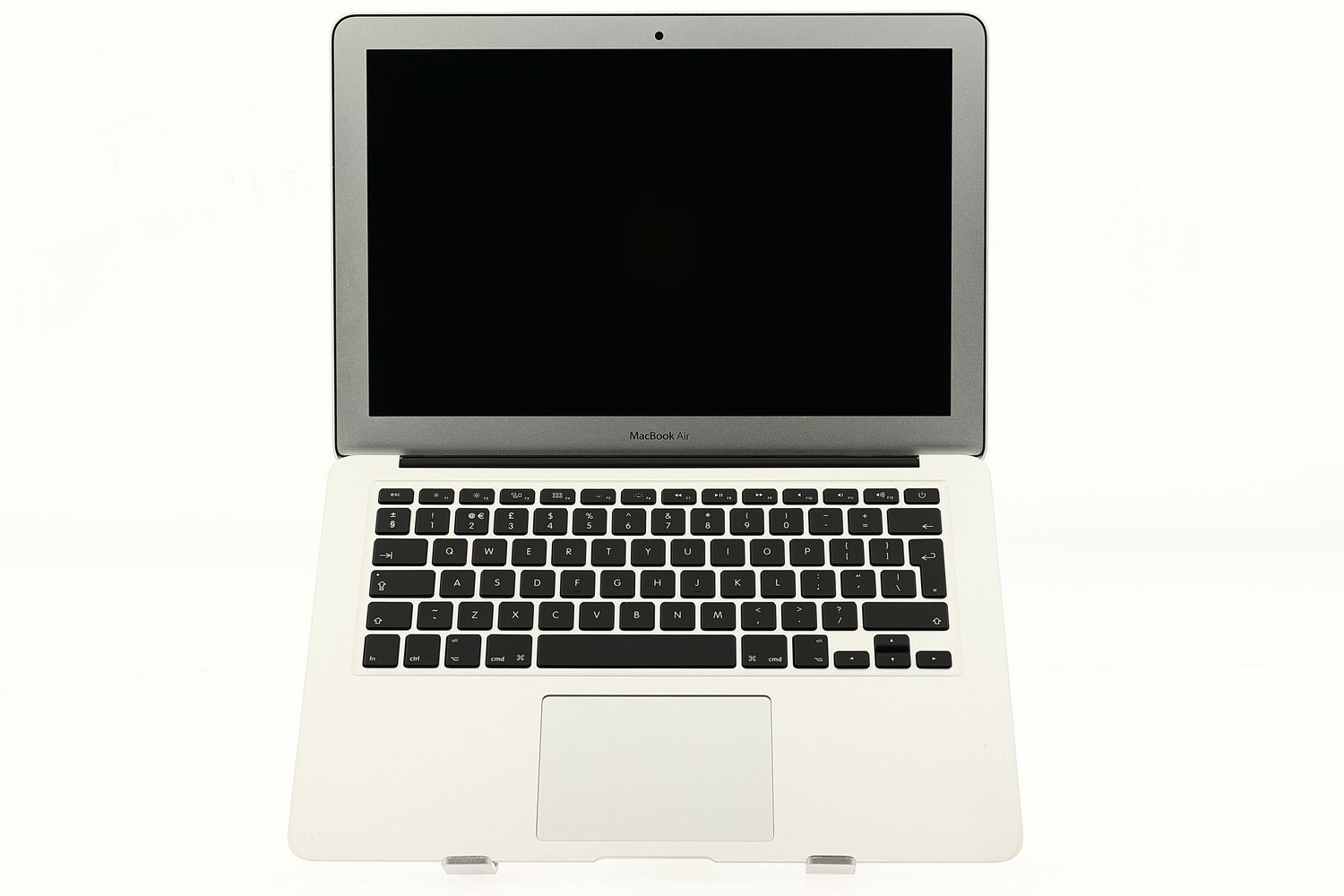 Apple MacBook Air 13″ 2017, i5 1.8 GHz, 8 GB, HD Graphics 6000 256 GB Silver - Като нов